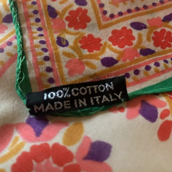 VINTAGE GORGEOUS YVES SAINT LAURENT Scarf! - Picture 6 of 11